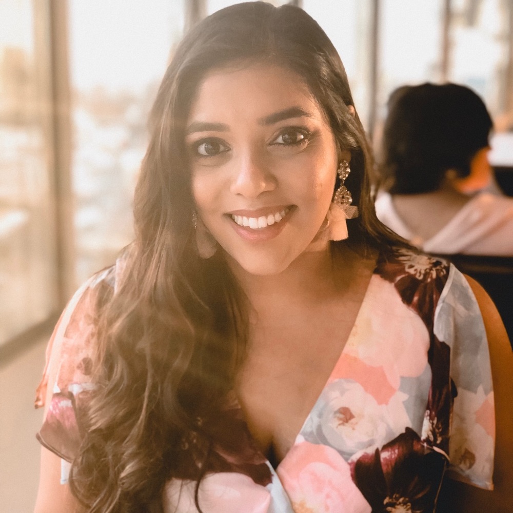 Meet your Posher, Jaqueline